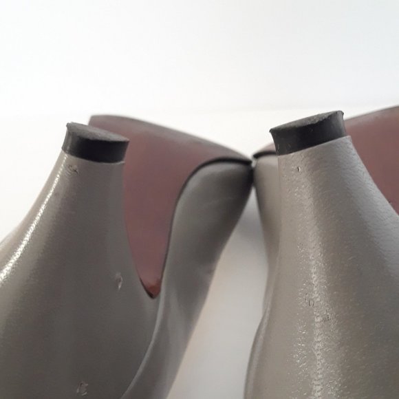 Vintage 60s/70s Gray Fine Leather Short Heel Pumps Size 8.5 - Picture 13 of 16